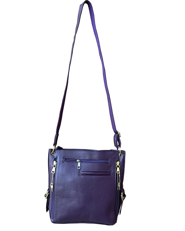 Stylish leather satchel with adjustable shoulder strap