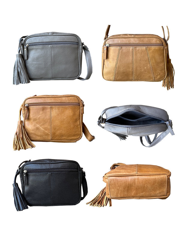   3 pockets, crossbody or shoulder bag.