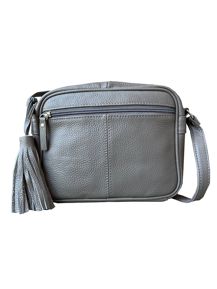   3 pockets, crossbody or shoulder bag.