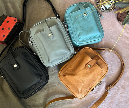  Crossbody with phone pocket